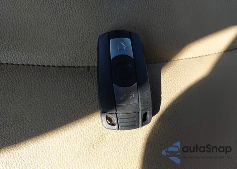 2006 BMW 325I from USA, damaged, VIN WBAVB13536PT08418